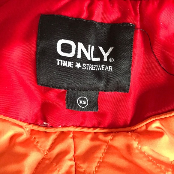 Only True Streetwear short bomber jacket XS-M - Picture 7 of 8